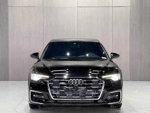 Audi A6L — Фото автомобиля 2