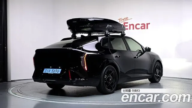 Kia EV4 — Фото автомобиля 2