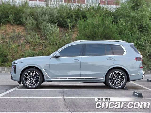 BMW X7 — Фото автомобиля 5