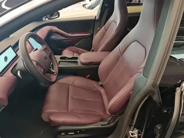 Nio ET5 Touring — Фото автомобиля 14
