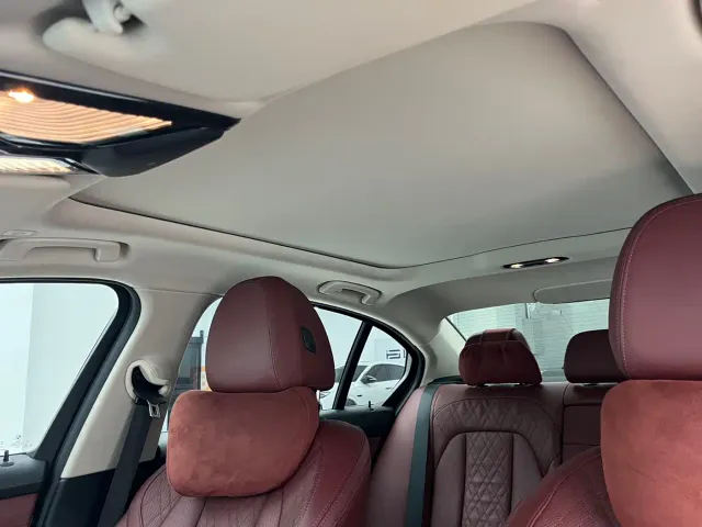 BMW 3 Series — Фото автомобиля 15