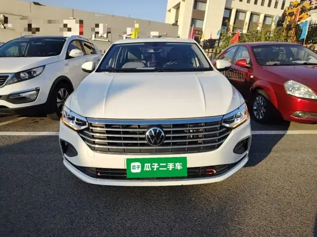 Volkswagen Lavida — Фото автомобиля 2