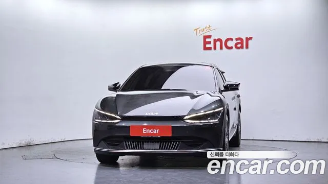 Kia EV6 Standard — Фото автомобиля 3