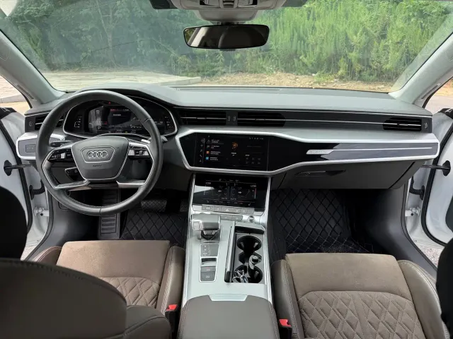 Audi A7L — Фото автомобиля 7