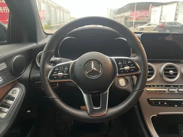 Mercedes-Benz GLC Coupe — Фото автомобиля 7