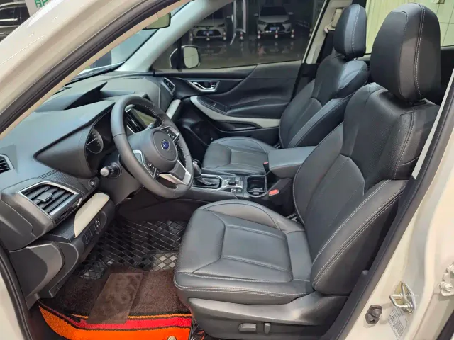 Subaru Forester — Фото автомобиля 13