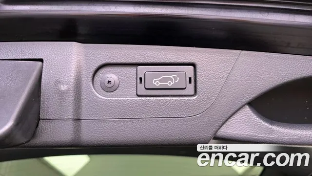 KG_Mobility_Ssangyong Rexton All Rexton Дизель 2.2 4WD — Фото автомобиля 30