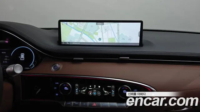 Genesis GV70 2.5T Бензин AWD — Фото автомобиля 10