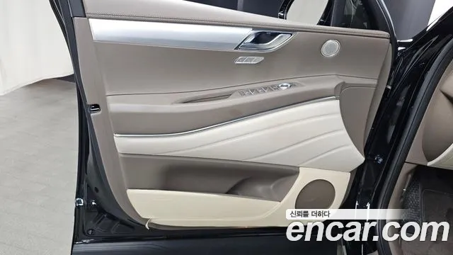 Genesis GV80 2.5T Бензин AWD — Фото автомобиля 23