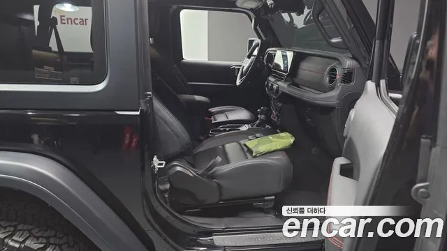 Jeep Wrangler Wrangler (JL) 2.0 Rubicon 2 двери — Фото автомобиля 25