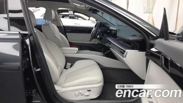 Hyundai Grandeur GN7 — Фото автомобиля 17