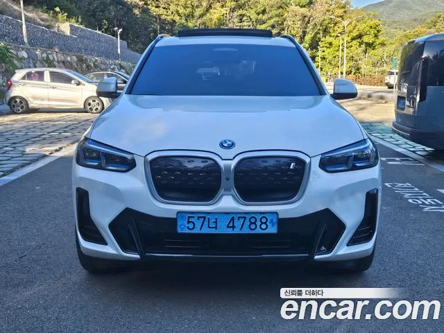 Фотография автомобиля — BMW iX3 G08 (2020–2024)