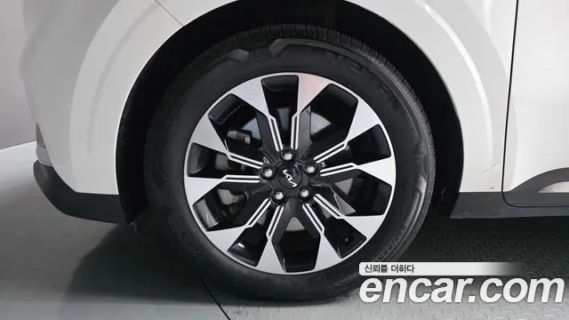 Kia Canival Carnival 4 поколение Дизель 9 мест Signature — Фото автомобиля 5
