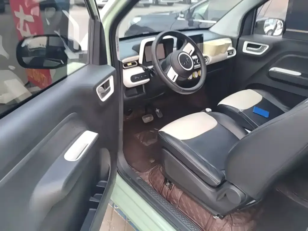 Wuling Motors Hongguang MINIEV 2024 Model 3rd Generation 170km — Фото автомобиля 15