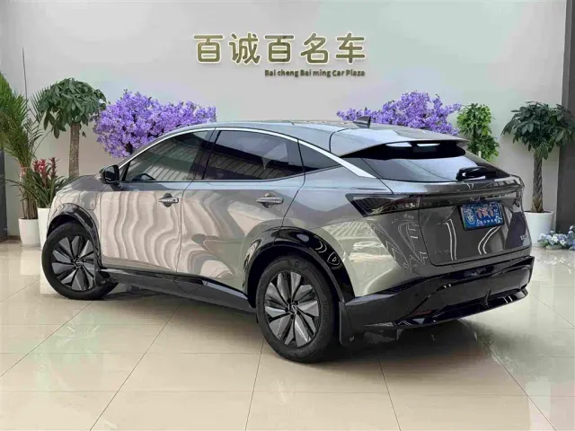 Nissan Ariya — Фото автомобиля 7