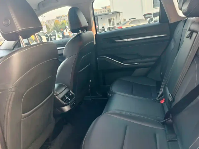 Haval H6 — Фото автомобиля 7