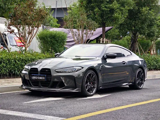 Фотография автомобиля — BMW M4