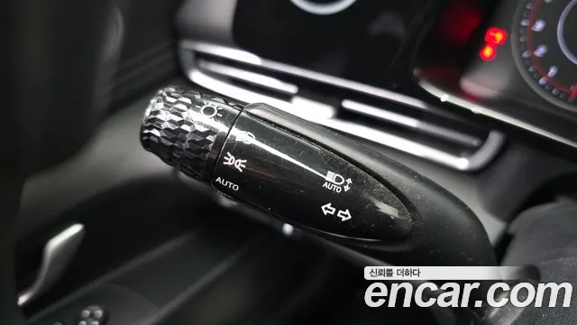Hyundai Avante CN7 — Фото автомобиля 21