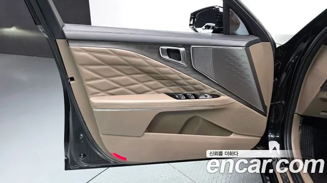 Kia K8 Signature — Фото автомобиля 22