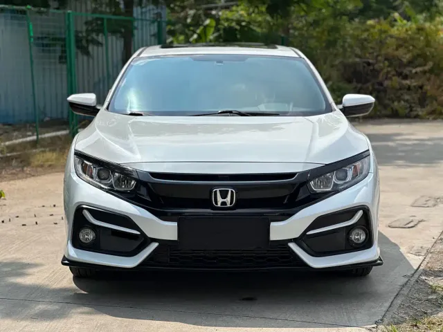 Honda Civic — Фото автомобиля 2