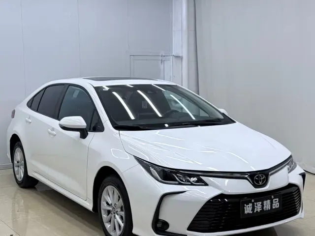 Toyota Corolla — Фото автомобиля 3