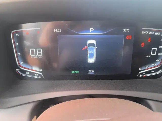 Bestune Besturn M9 — Фото автомобиля 14