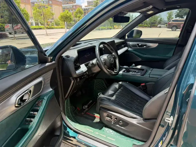 GAC Trumpchi GS8 — Фото автомобиля 4