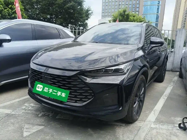 Фотография автомобиля — BYD Tang