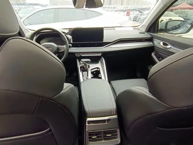 Geely Xingrui — Фото автомобиля 6