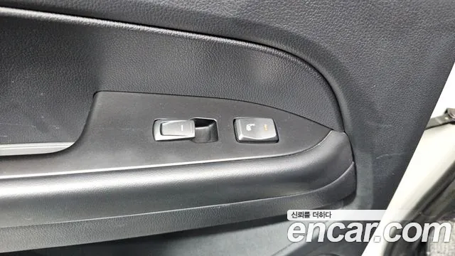 KG_Mobility_Ssangyong Rexton Новый Rexton Sport Дизель 2.2 4WD — Фото автомобиля 27