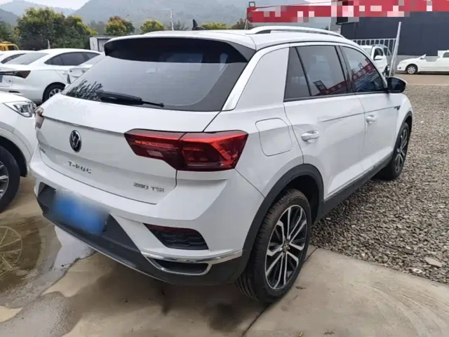 Volkswagen Volkswagen T-ROC 2021 280TSI DSG 2WD Comfort Smart Connect Edition — Фото автомобиля 6