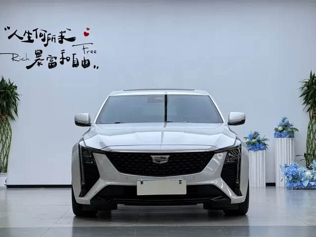 Cadillac CT5 — Фото автомобиля 2