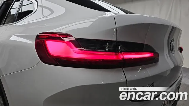 BMW X4 — Фото автомобиля 22