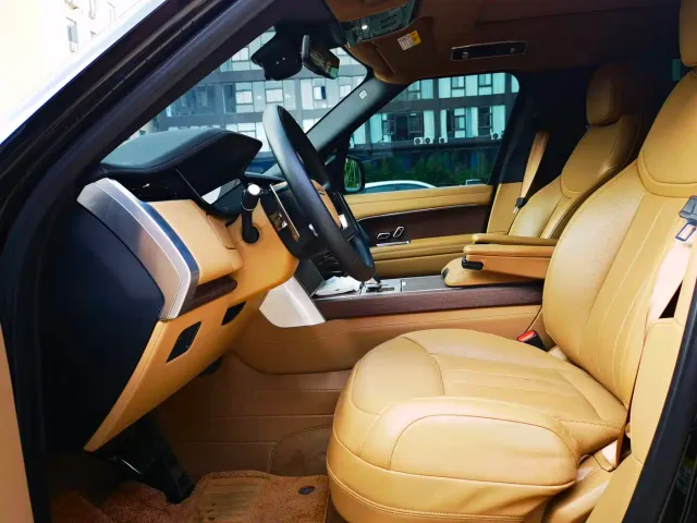Land Rover Range Rover — Фото автомобиля 7