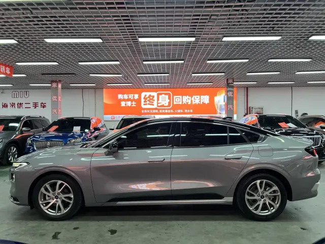 Ford Mondeo — Фото автомобиля 3