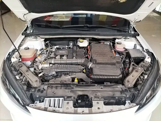 BYD Seal 05 DM-i — Фото автомобиля 15
