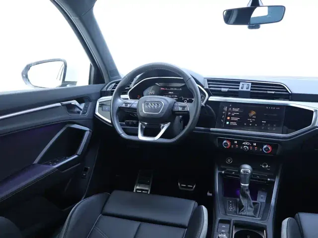 Audi Q3 — Фото автомобиля 14