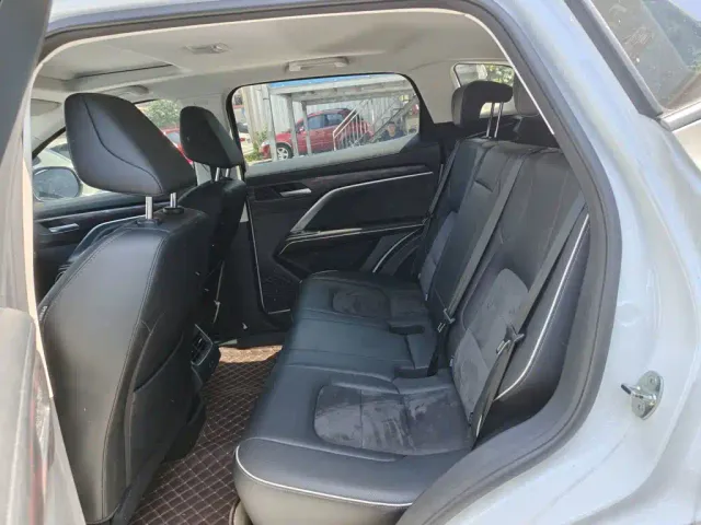 Haval H6 — Фото автомобиля 16