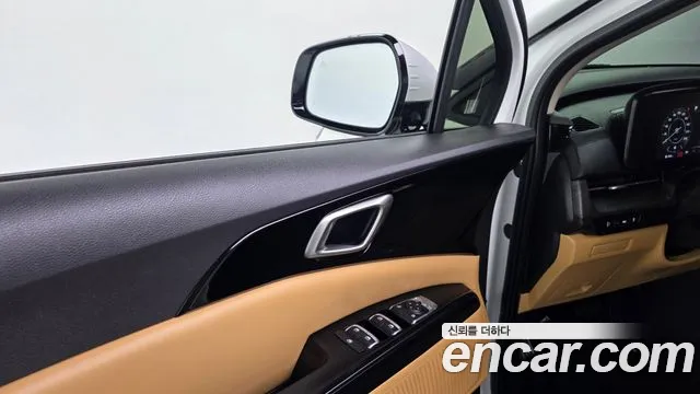 Kia Canival Carnival 4 поколение Дизель 9 мест Prestige — Фото автомобиля 21