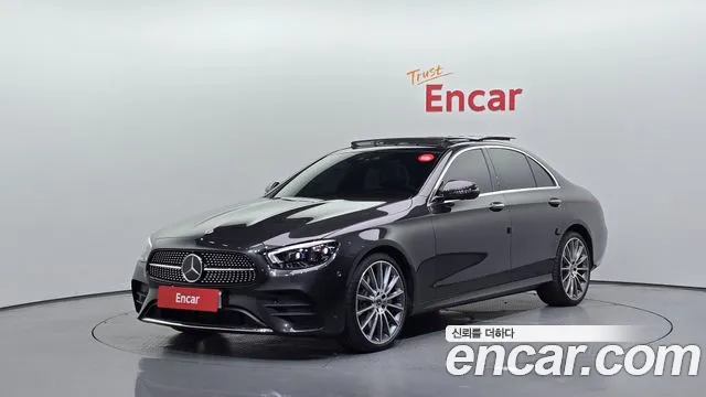 Фотография автомобиля — Mercedes-Benz E-Class W213