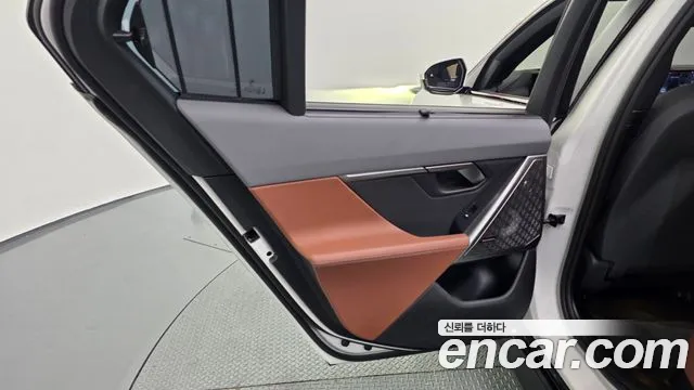 BMW i5 G60 — Фото автомобиля 14