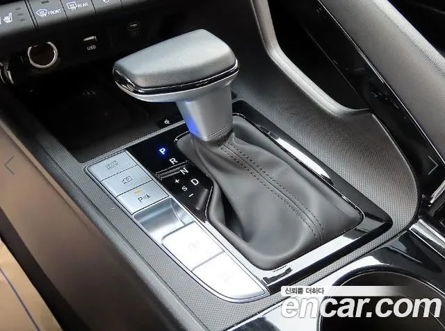 Hyundai AVANTE Новый Avante (CN7) — Фото автомобиля 10