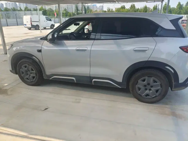BYD Yuan UP — Фото автомобиля 8