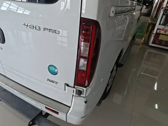 Maxus Xintu V80 — Фото автомобиля 7