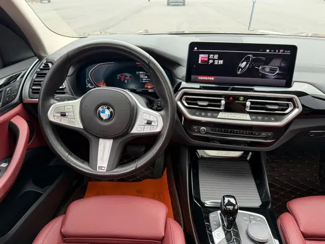 BMW X3 — Фото автомобиля 10