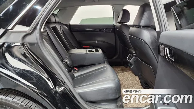 Hyundai Grandeur GN7 — Фото автомобиля 11