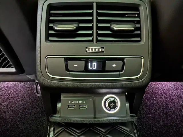 Audi A4L — Фото автомобиля 17