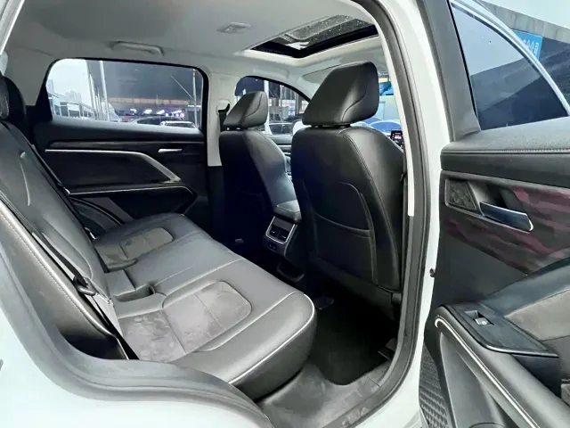 Haval H6 — Фото автомобиля 11