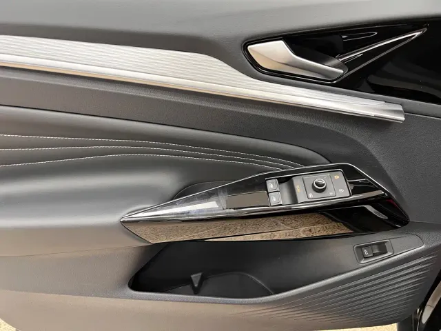 Volkswagen ID.4 Crozz — Фото автомобиля 12