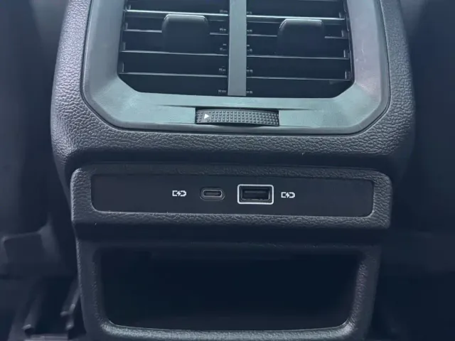 Volkswagen Tharu — Фото автомобиля 12